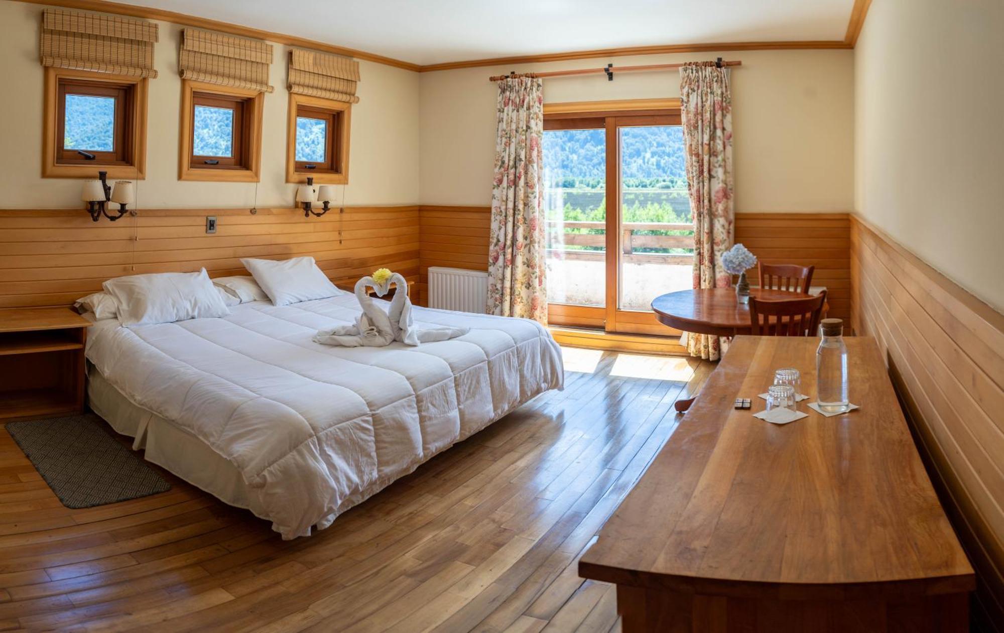 Hotel Natura Peulla Екстериор снимка