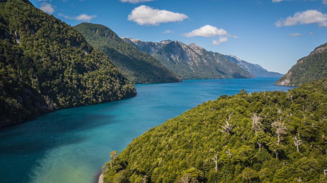 Hotel Natura Peulla Екстериор снимка